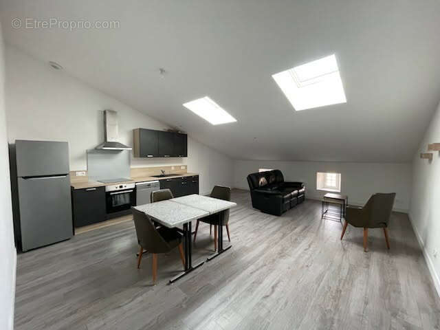 Appartement à SAINTE-FLORENCE
