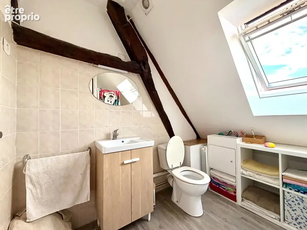 RY, très proche.Bel ensemble immobilier rénové avec 2 logements sur 2 500 m² de terrain - photo 16