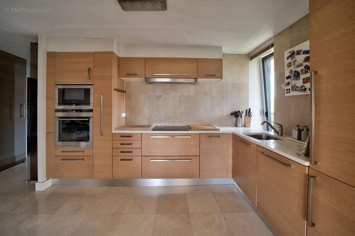 Photo 7 - Appartement à SAINT-GENIS-POUILLY