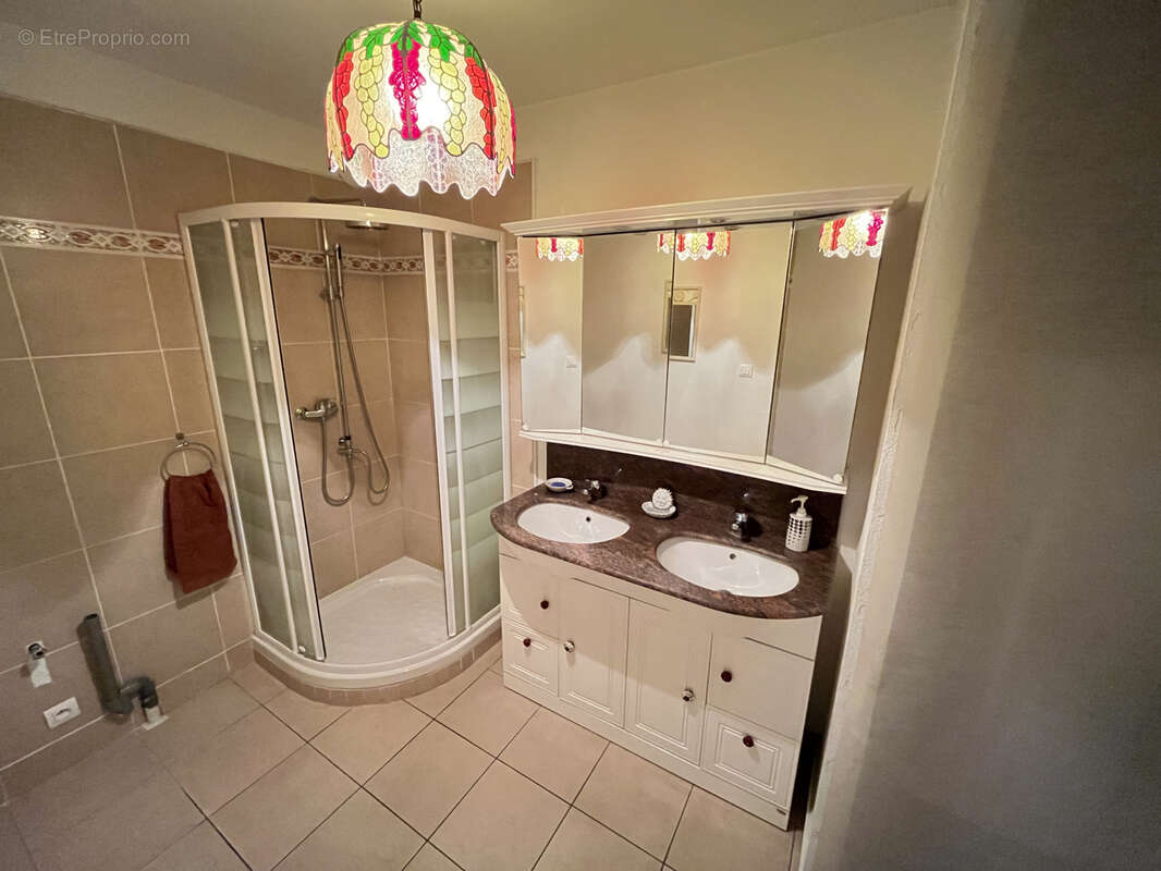 Appartement à SALON-DE-PROVENCE