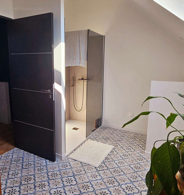 Maison à LIMOURS