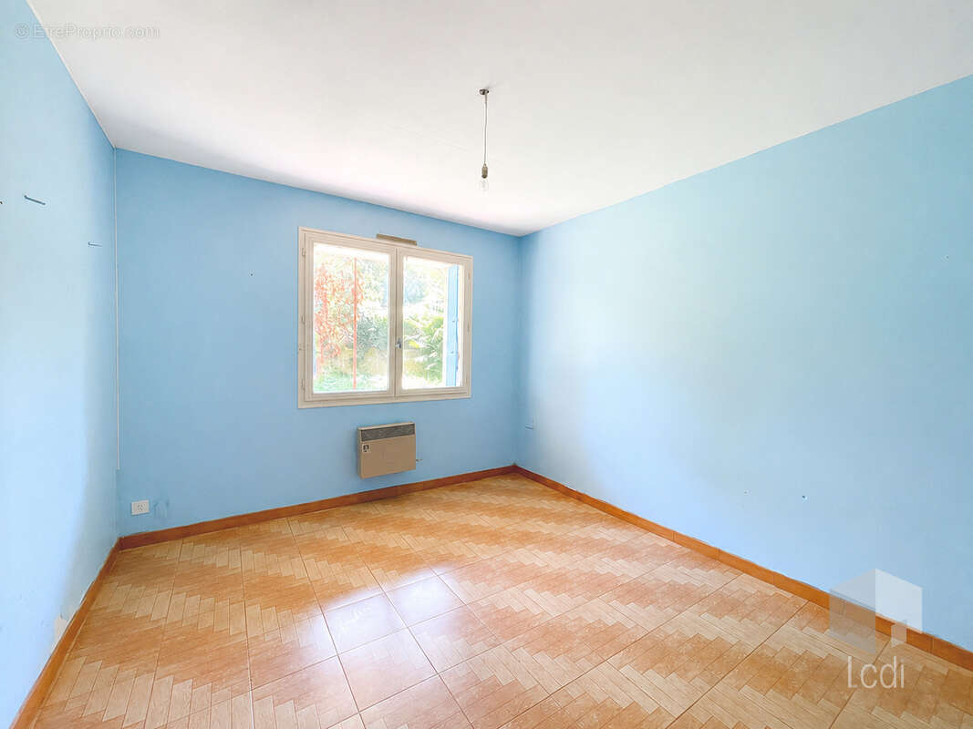 LE TEIL, Maison de 278 m2 divisée en 2 logements - photo 5