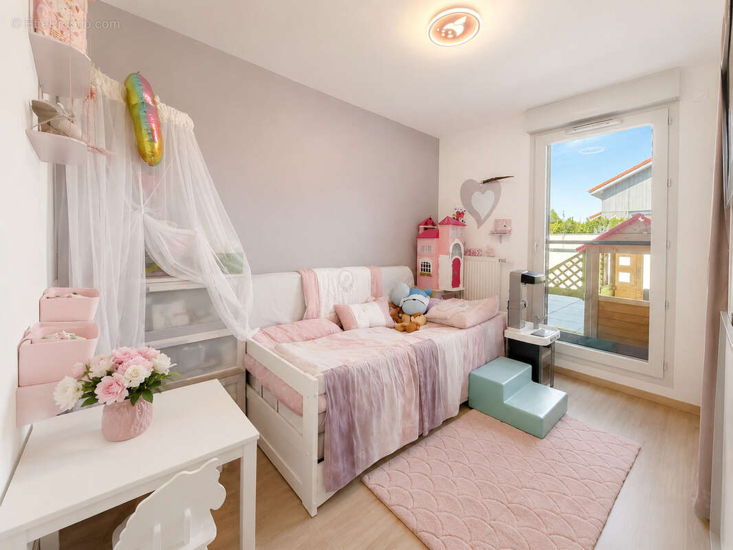 Appartement à VETRAZ-MONTHOUX