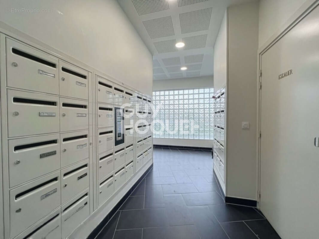 Appartement à STAINS