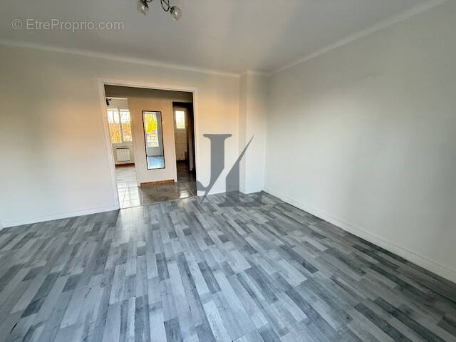 Appartement à PORTES-LES-VALENCE