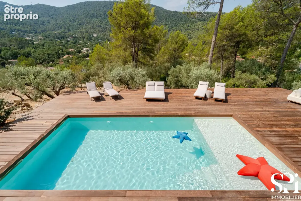 Villa rénovée 222 m2 piscine - Solliès-Toucas - photo 4