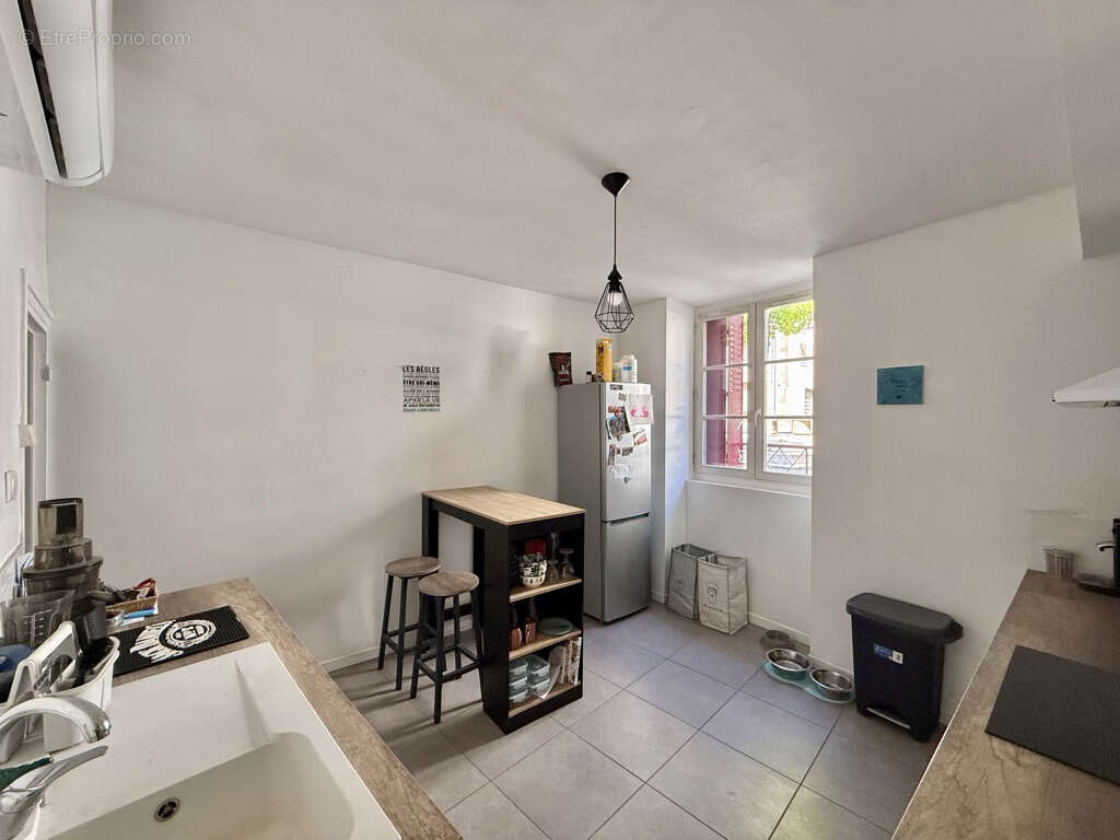Appartement à MOURS-SAINT-EUSEBE