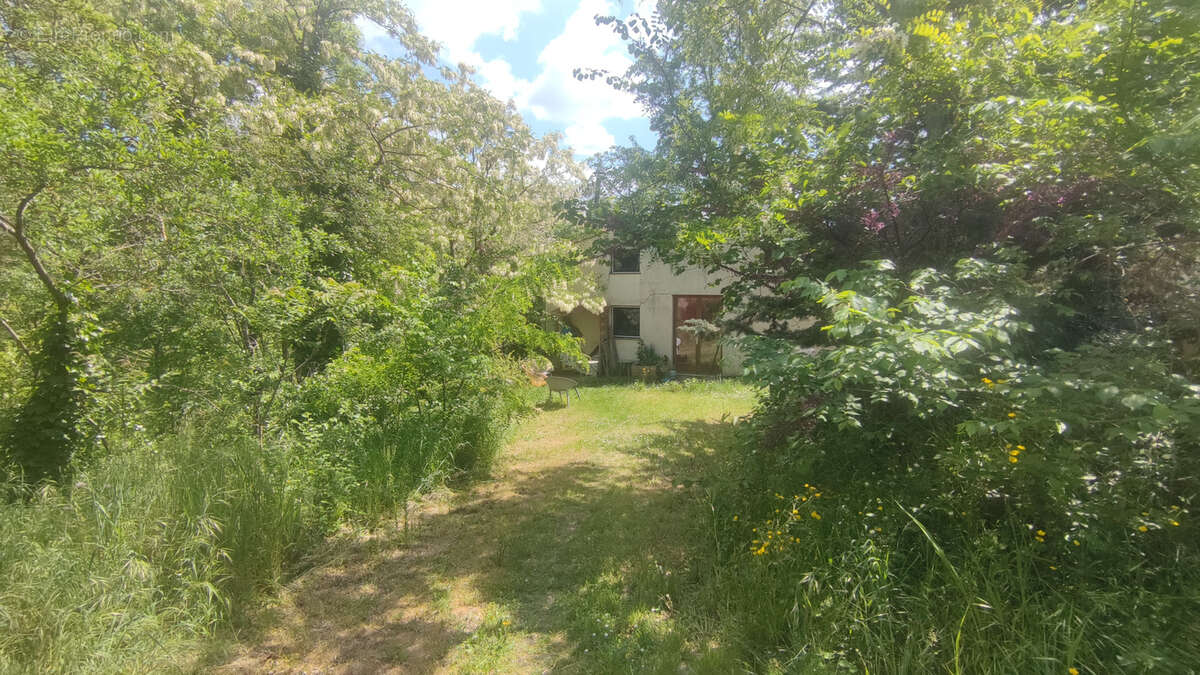 Maison à CAMPAGNE-SUR-AUDE