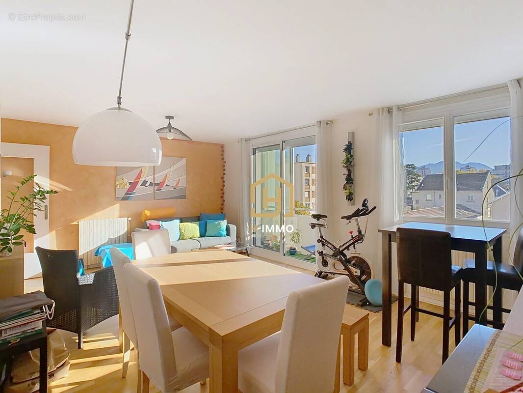 Appartement à GRENOBLE