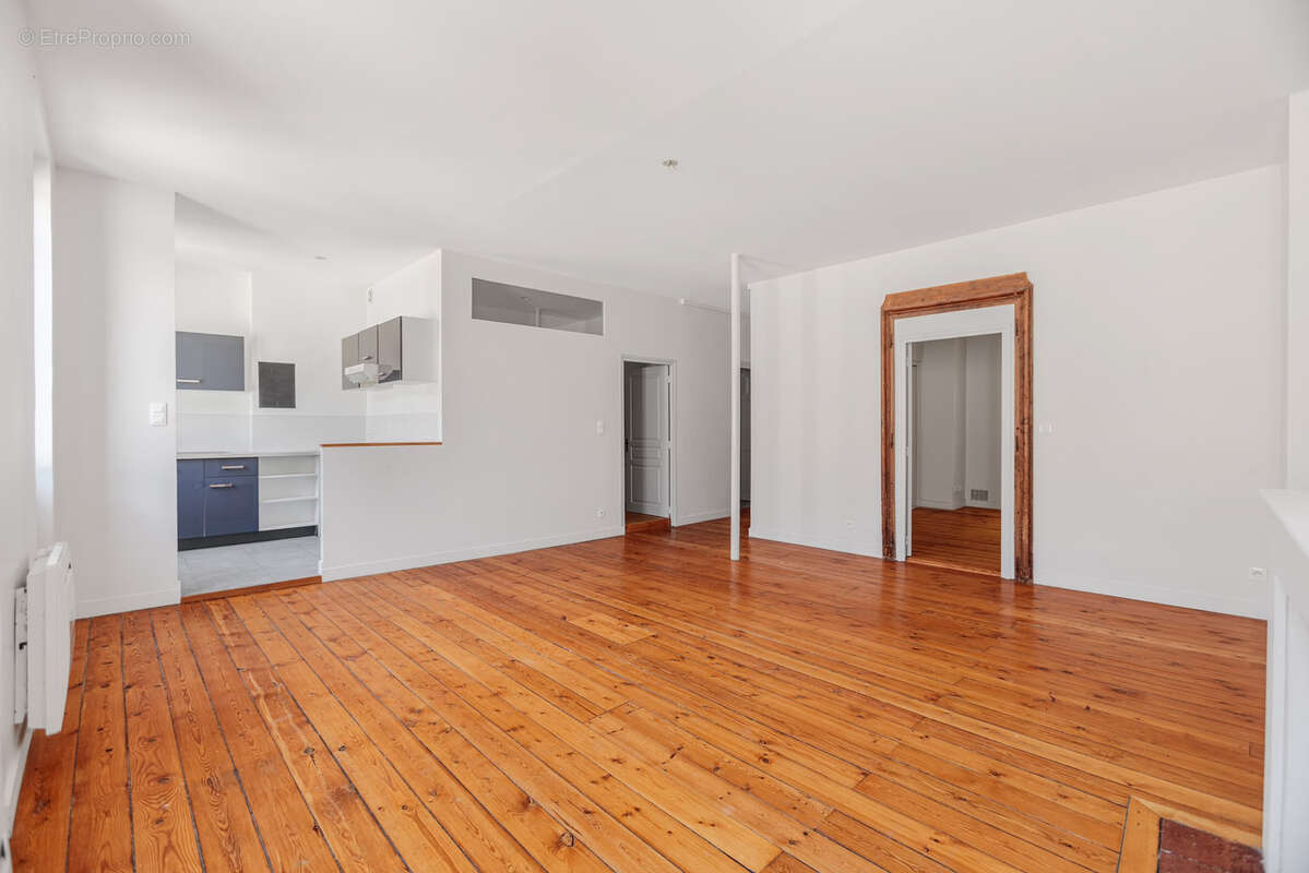 Appartement t3 de 71m2 - photo 2