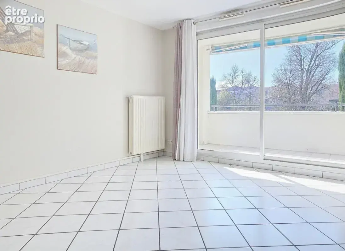 Appartement - 3 Chambres - 2  Balcons - 2 Caves - Garage possible en sus - Proche toutes commodités - photo 7
