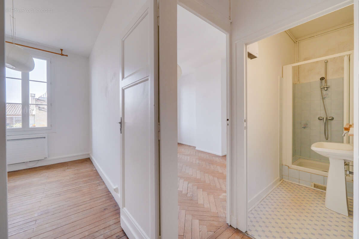 Appartement à BORDEAUX