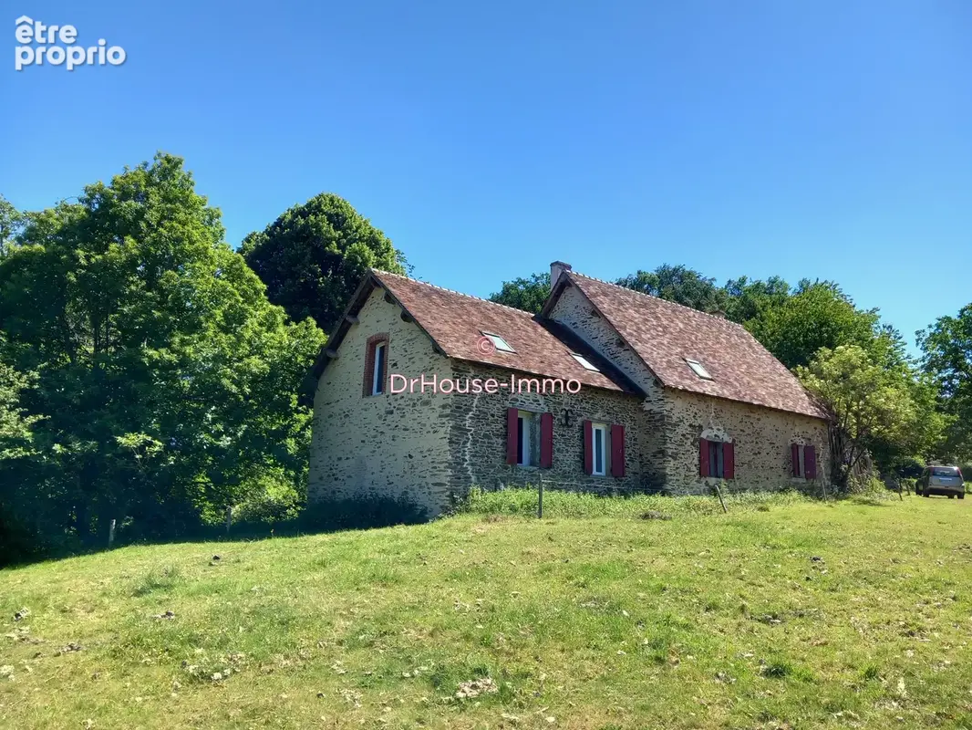 Maison 7 pièces 180 m² à vendre à Saint-Priest-La-Marche (18370) - photo 14