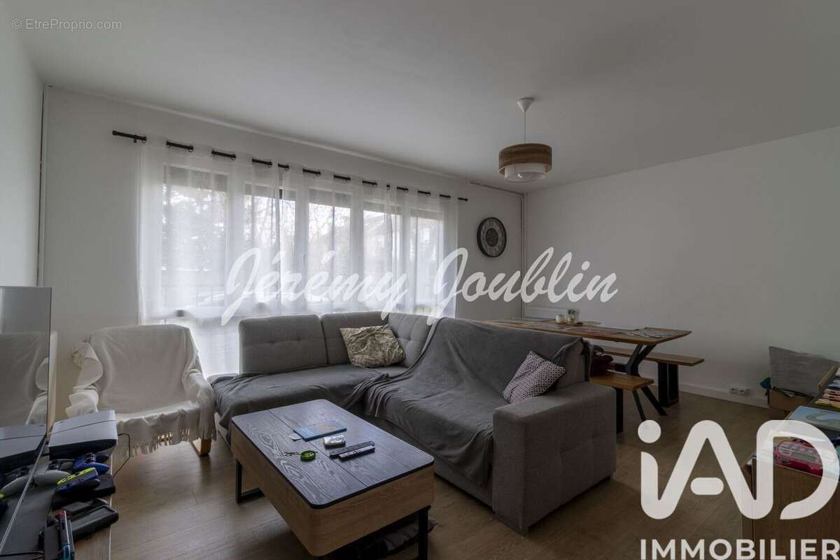 Photo 2 - Appartement à BEAUMONT-SUR-OISE