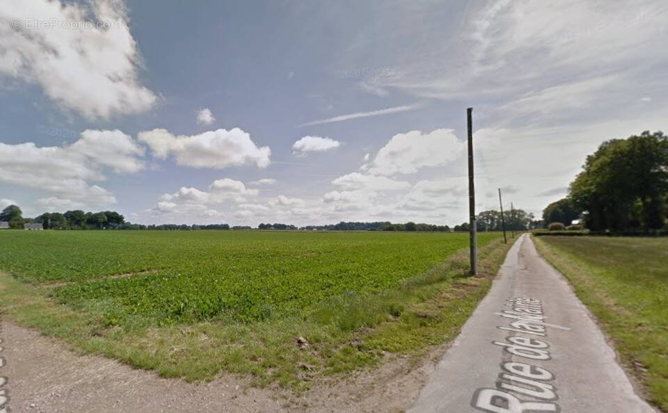 Terrain à VALLIQUERVILLE