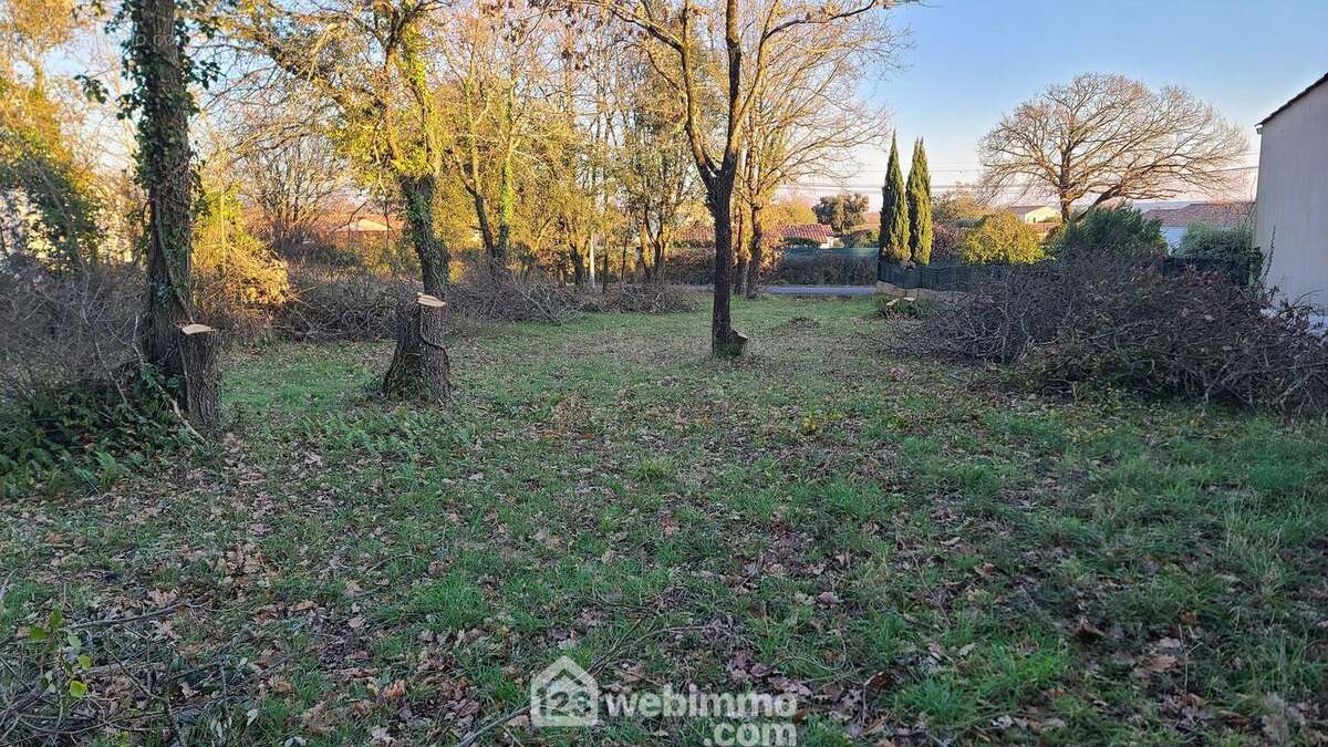 Parcelle orientée Nord/Sud - Terrain à TALMONT-SAINT-HILAIRE