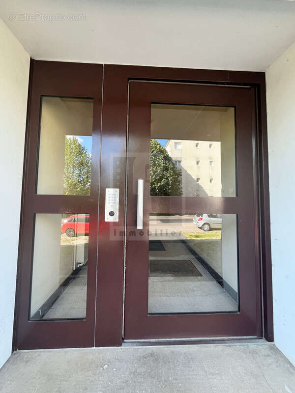 Appartement à MORET-SUR-LOING
