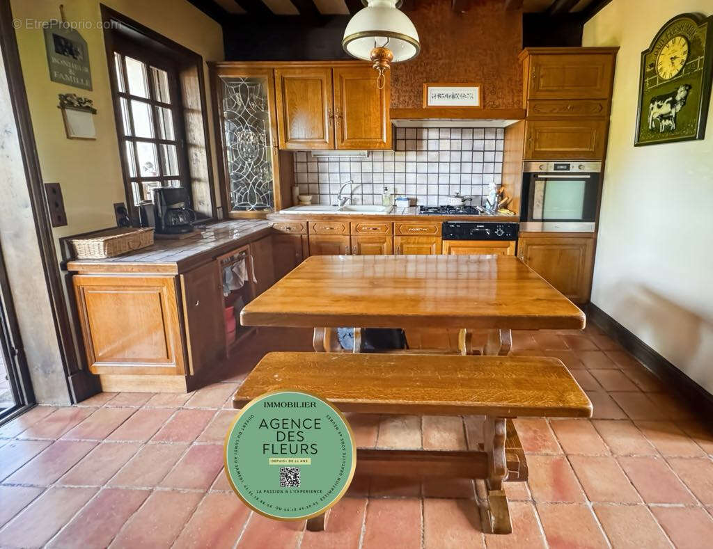 Belle longère de 161 M²  sur  3700 M²  de terrain  Saint aubin le Vertueux - photo 4