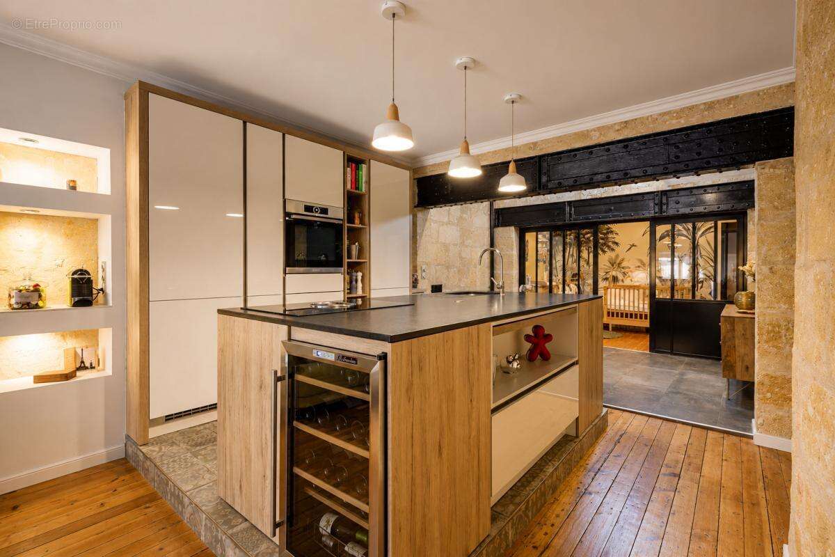 Appartement à BORDEAUX