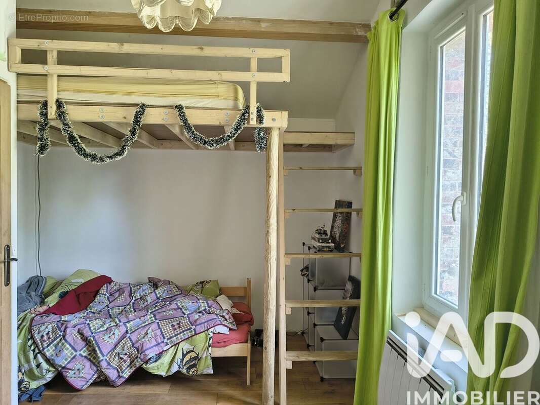 Maison 65 m² à Saint-Arnoult-En-Yvelines  - photo 9