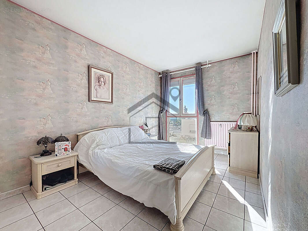 Appartement à VITROLLES