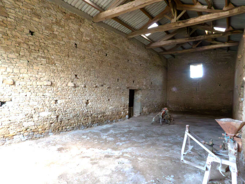 Maison à SAINT-VINCENT-SUR-GRAON