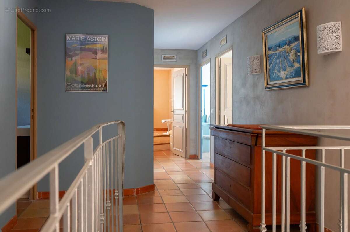 Maison à CARQUEIRANNE