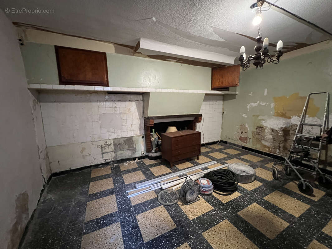 Maison à PEYRIAC-MINERVOIS