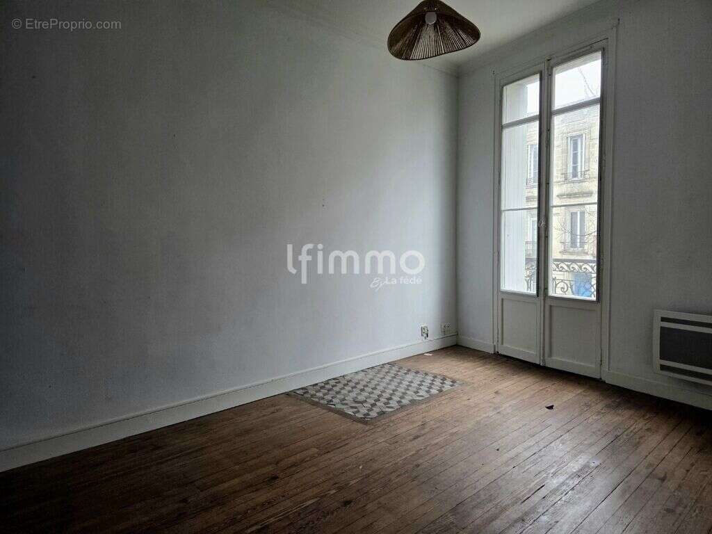 Appartement à BORDEAUX