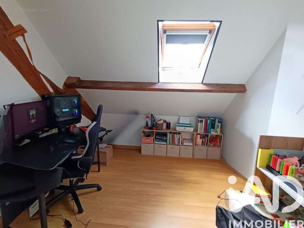 Maison 86 m² à Binas  - photo 6