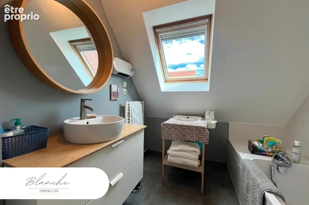 Maison à vendre 5 pièces VILLENEUVE D'ASCQ (59) - photo 14