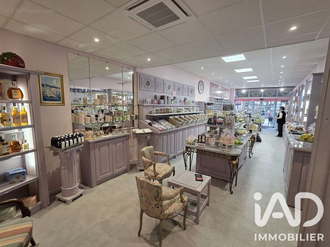 Commerce 100 m² à Annonay  - photo 3