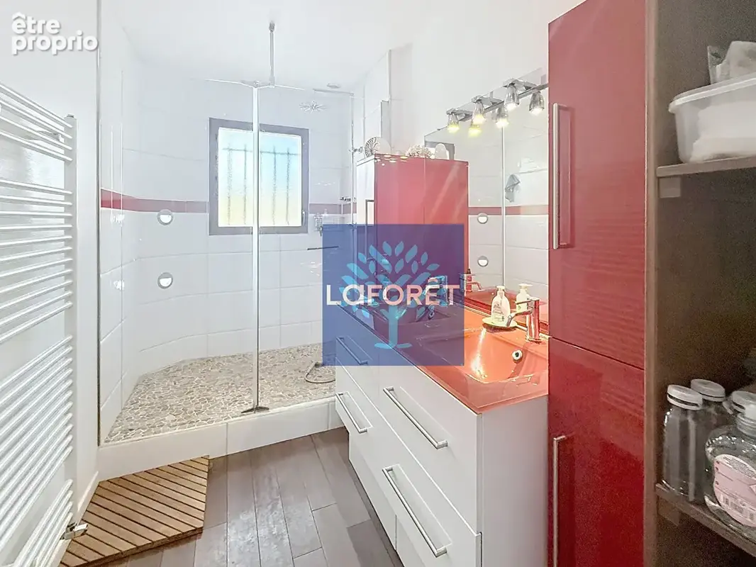 Maison Saint Jean d Illac 7 pièces 171 m² - photo 9