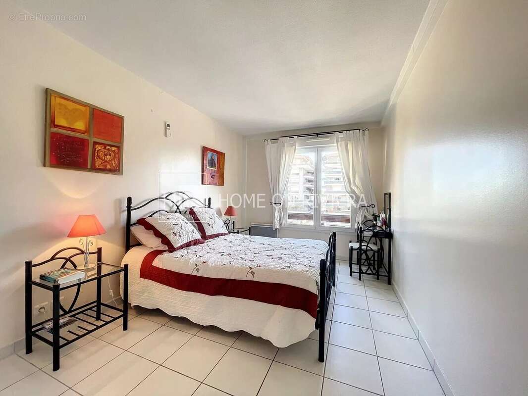 Appartement à MANDELIEU-LA-NAPOULE