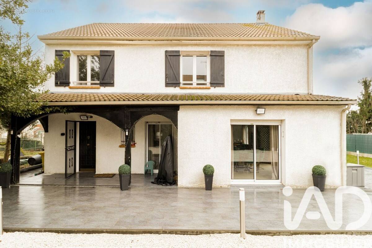 Photo 1 - Maison à BONNEUIL-SUR-MARNE