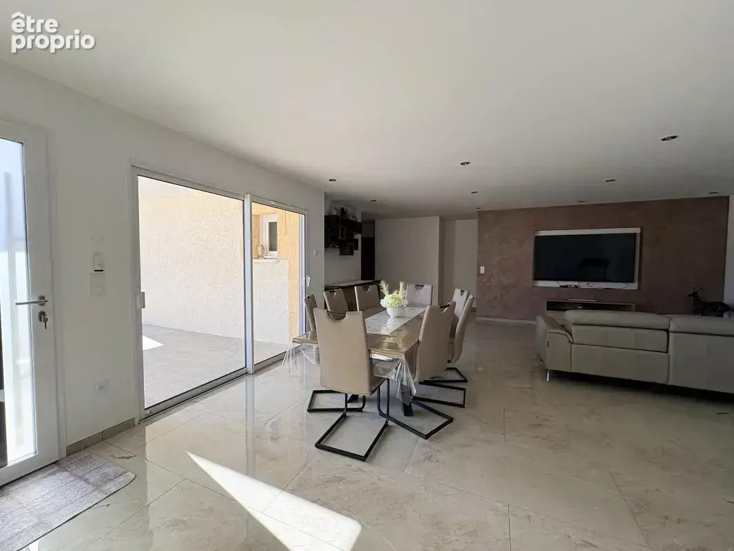 Maison 4 pièces 112 m² à vendre à Saint-Savin (38300) - photo 7