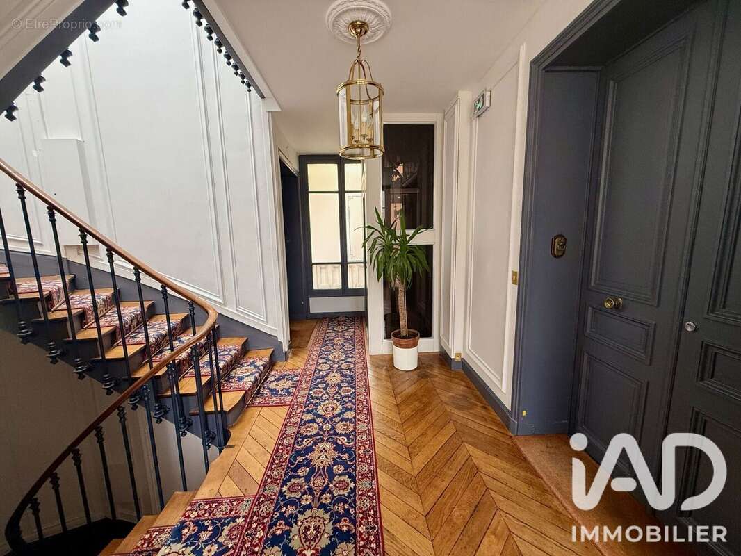 Photo 9 - Appartement à PARIS-7E