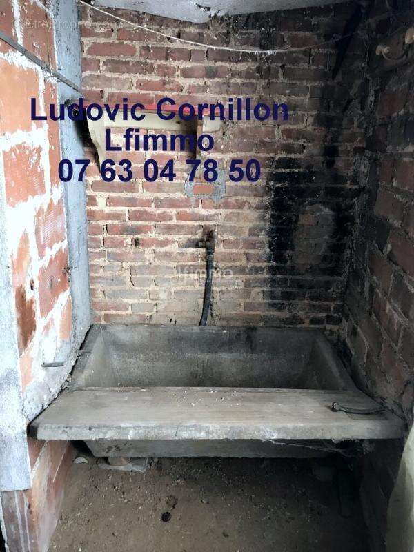 Maison à CHATEAU-CHERVIX