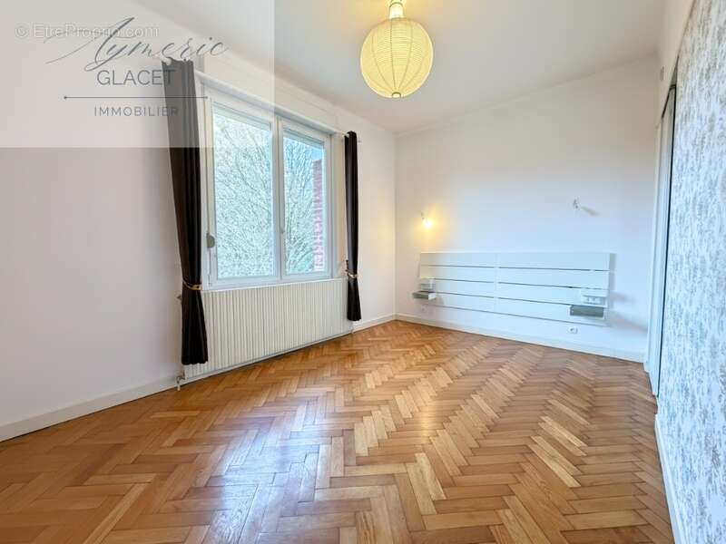  maison individuelle de caractère – grand terrain arboré – volumes généreux - photo 8