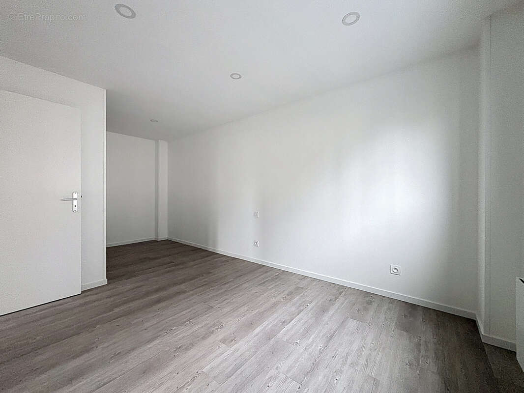 Maison à SAINT-GERMAIN-D'ELLE