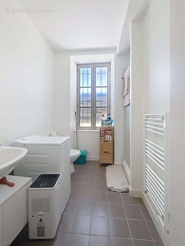 Appartement À Vendre - photo 3