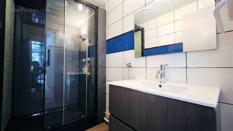 QUIMPER (29) – Appartement T2 de 35 m² habitable situé au dernier étage - Cave privative - photo 2