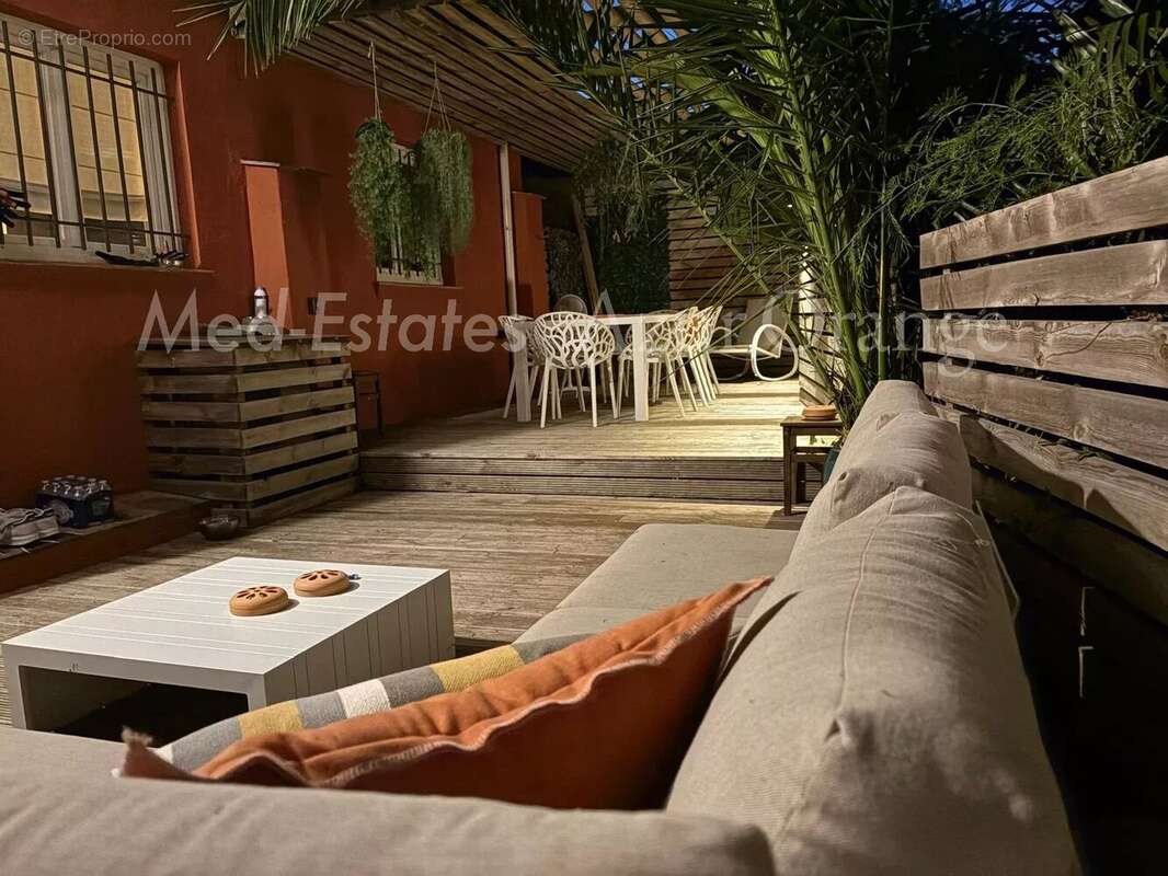 Appartement à GRIMAUD