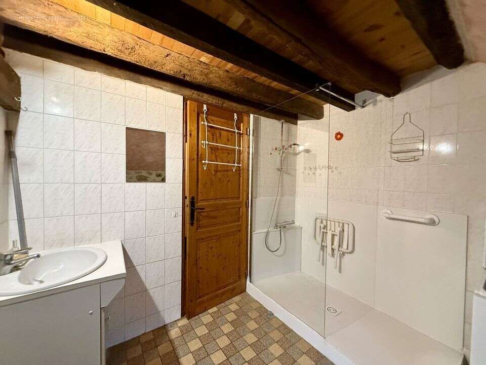 Maison à DONNEMARIE-DONTILLY