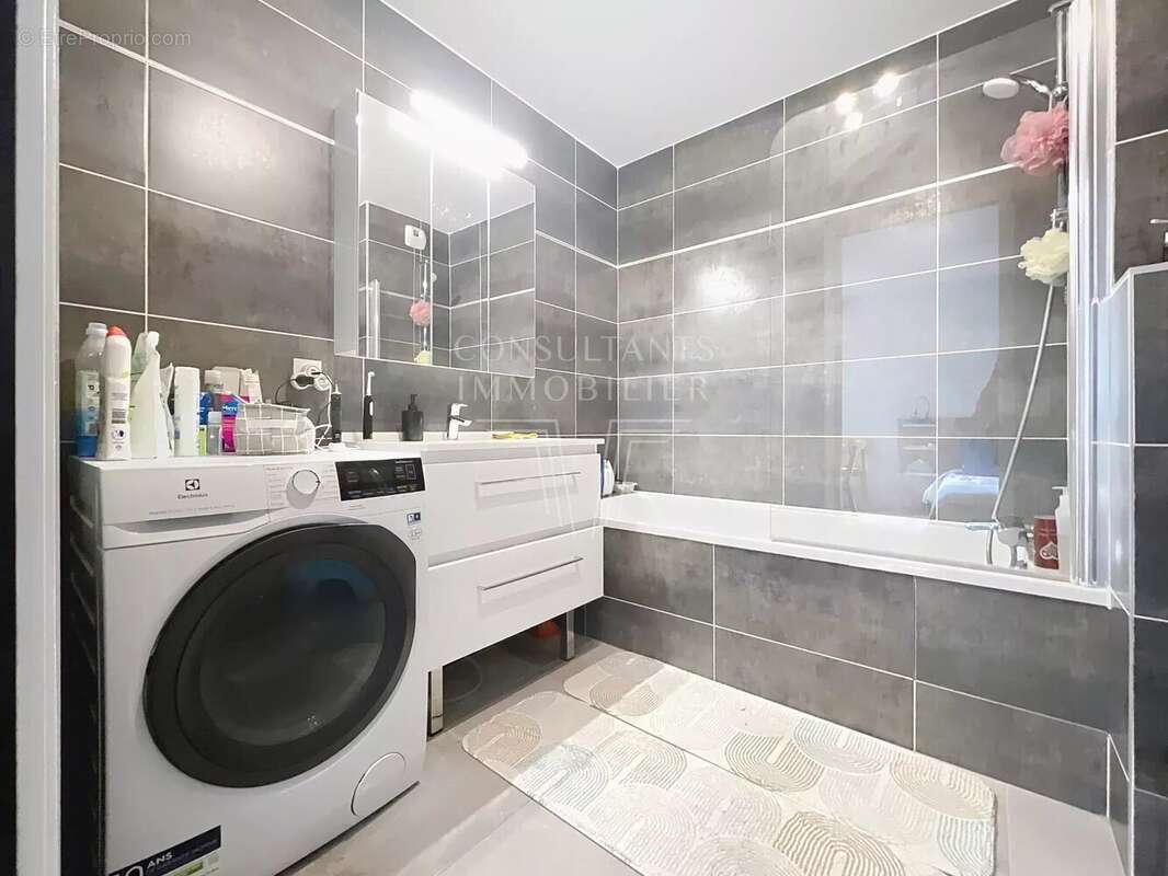 Appartement à PARIS-9E