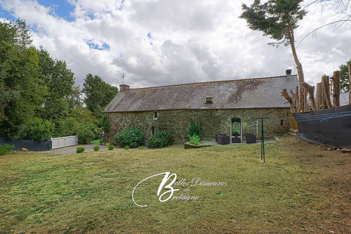 A vendre Fermette du 17ème rénovée pleine de charme Côtes d'Armor - photo 20