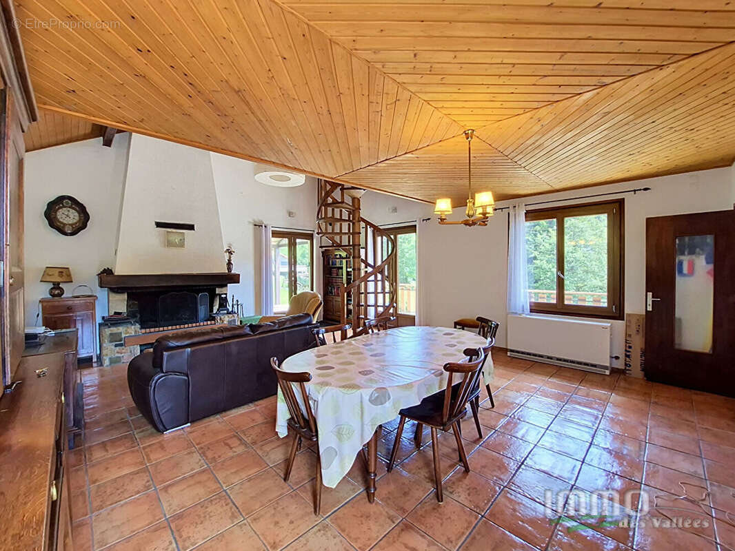 Maison avec deux appartements - photo 5