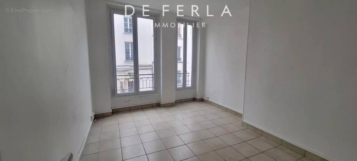 Appartement à PARIS-2E