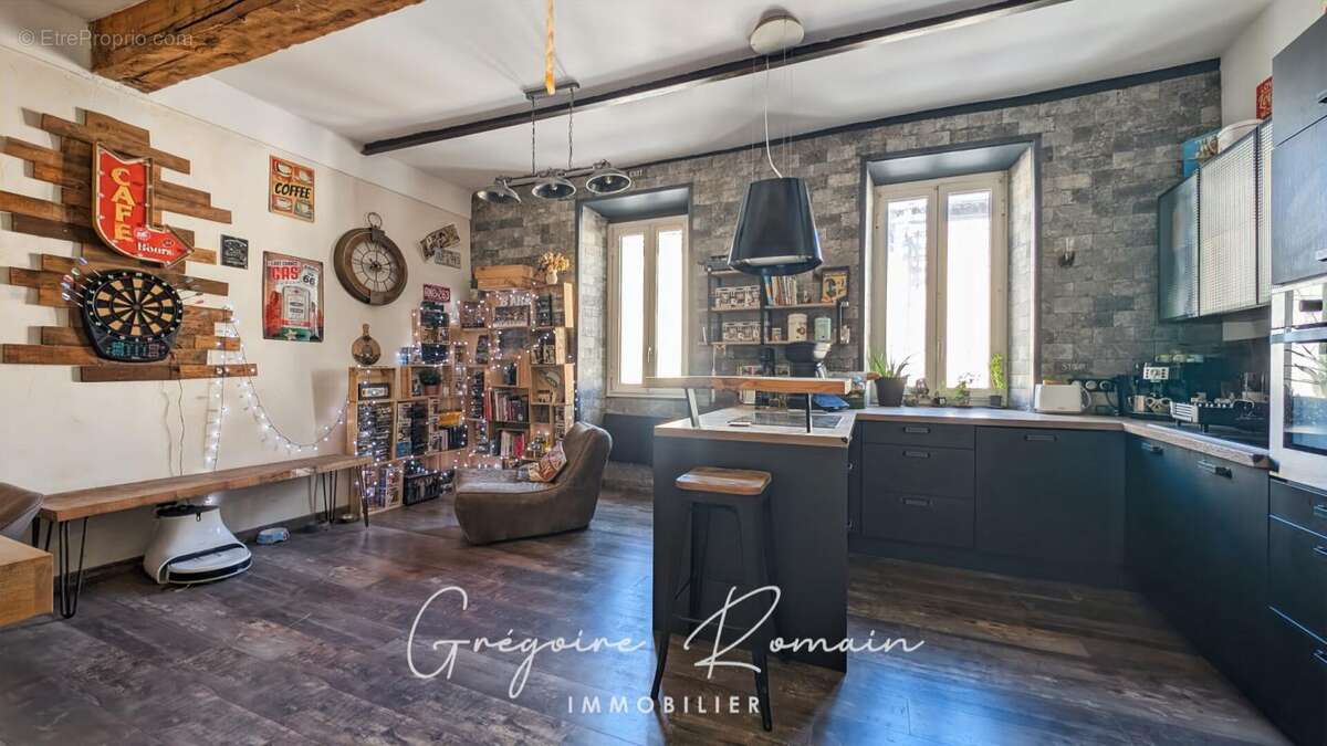 Maison Saint Chamas 7 pièce(s) 160 m2 - photo 3