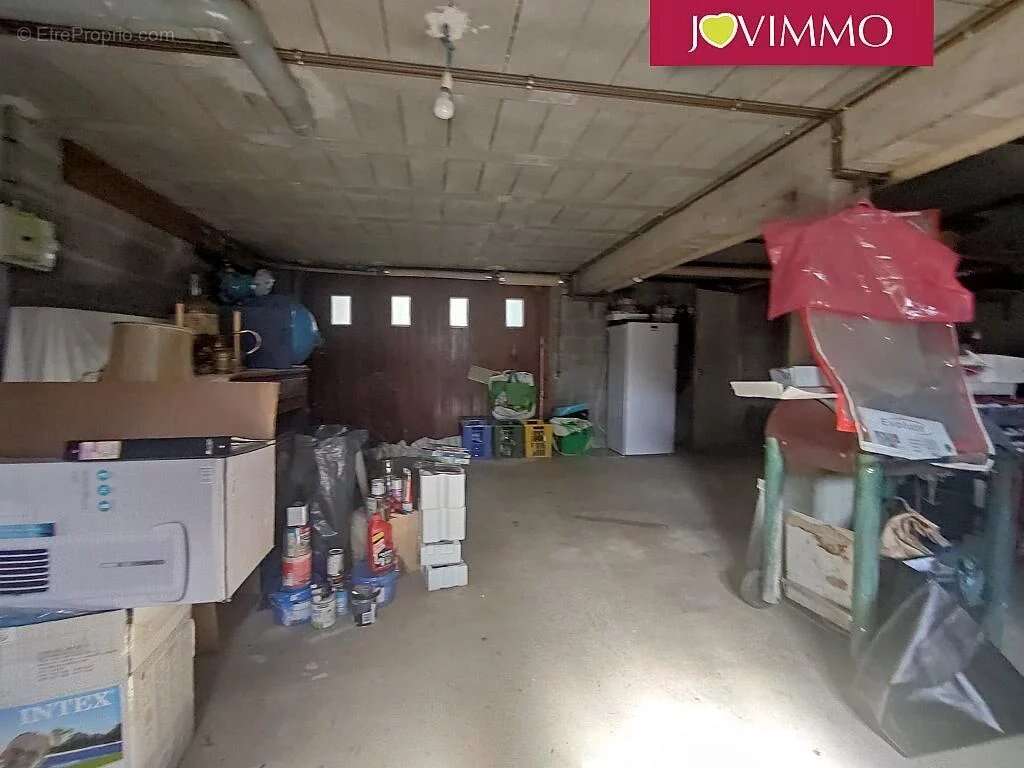 Maison à FONTAINE-LE-COMTE